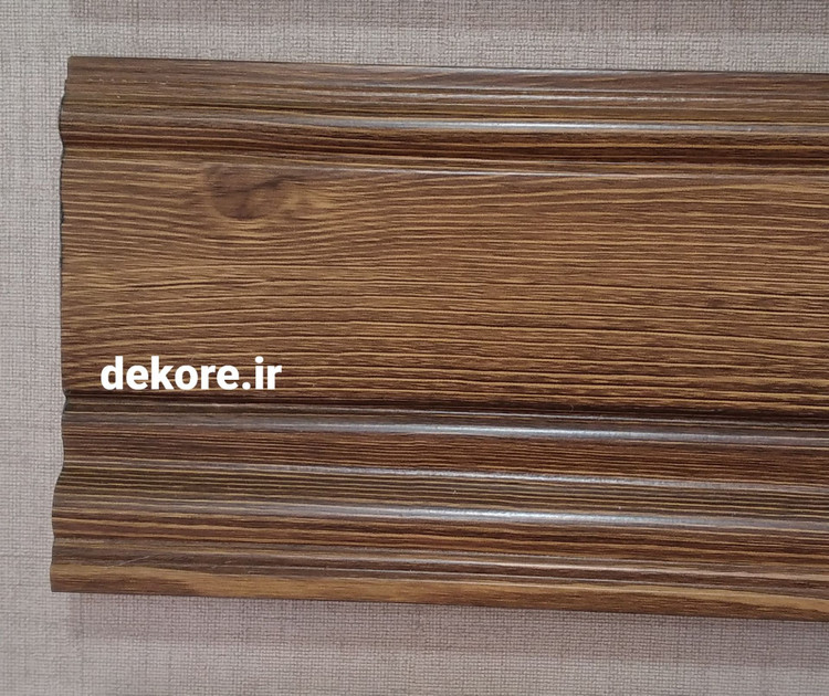 قرنیز ساختمانی 11 سانت طرح چوب روشن